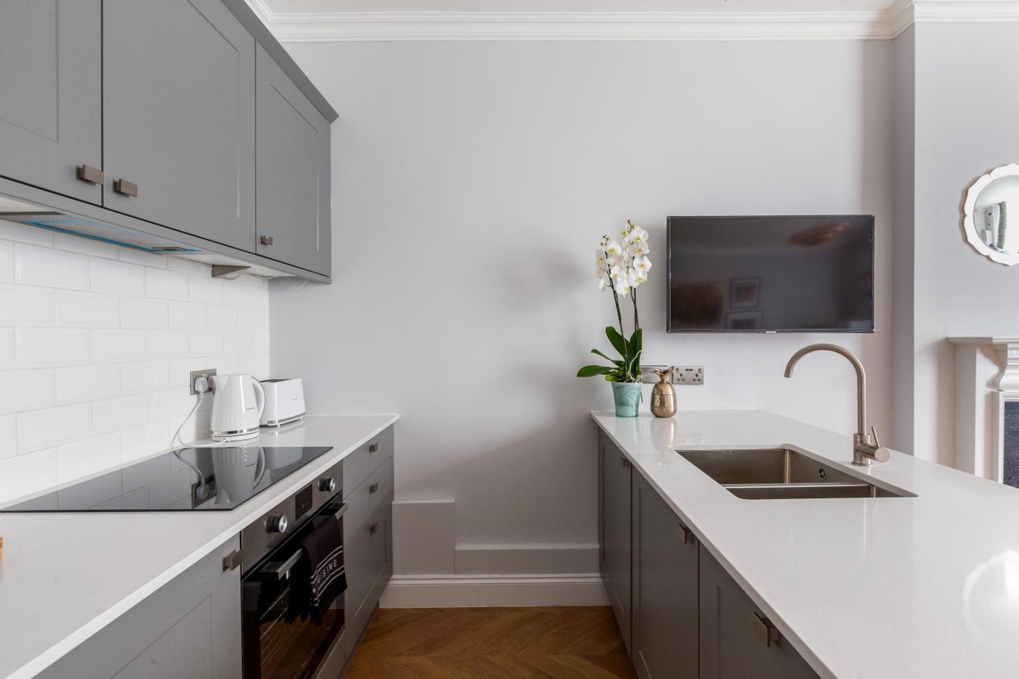 The Lempicka - 2 Bedroom Flat And Garden In Notting Hill
